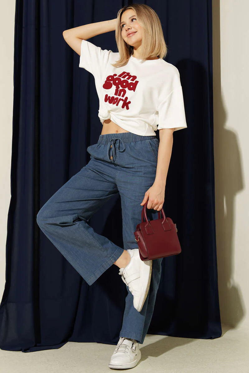 Wide-Leg-Denimhose mit elastischem Bund und Taschen