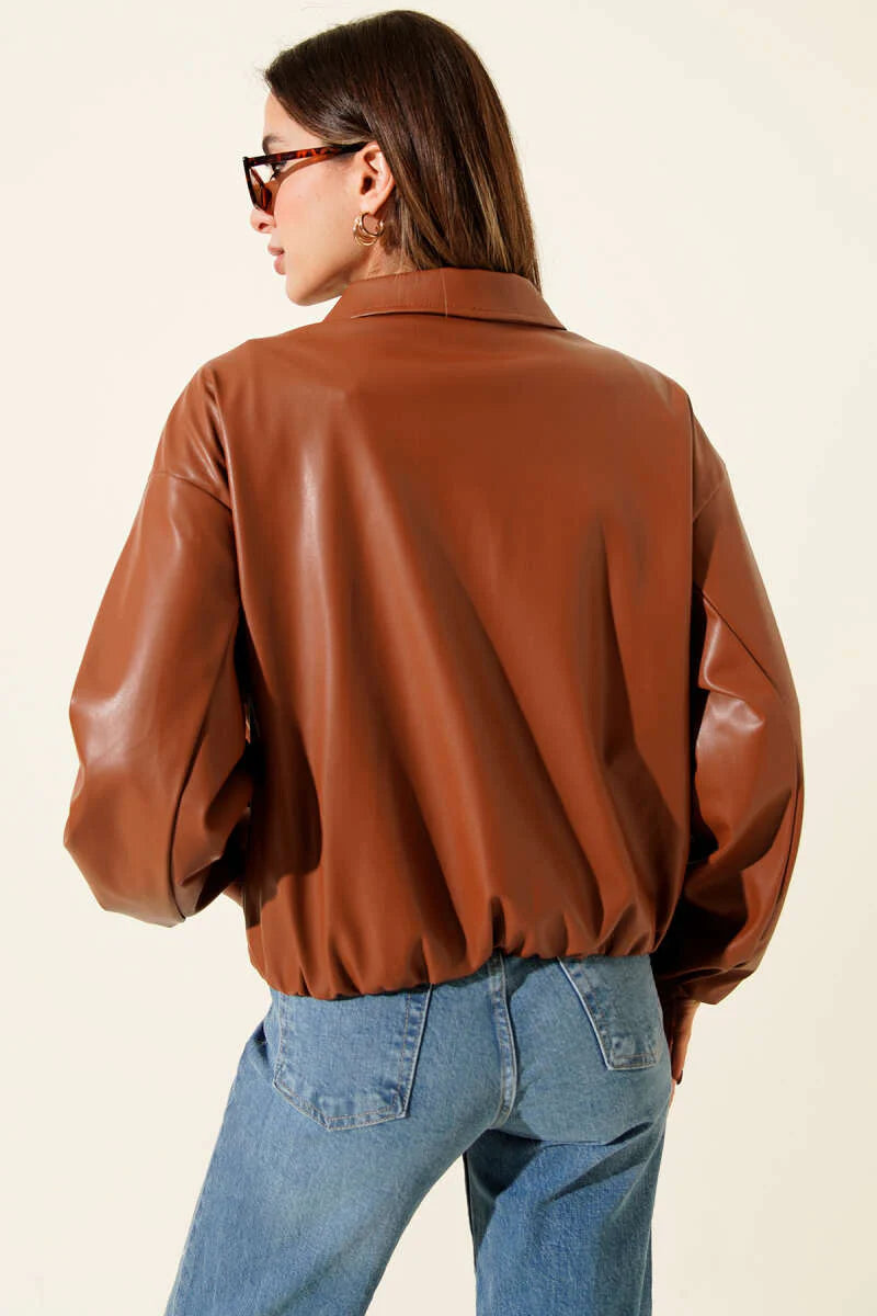 Lederjacke mit Hemdkragen und Reißverschluss