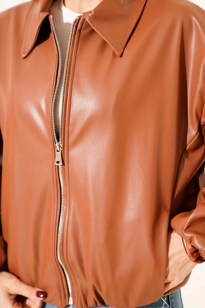 Lederjacke mit Hemdkragen und Reißverschluss