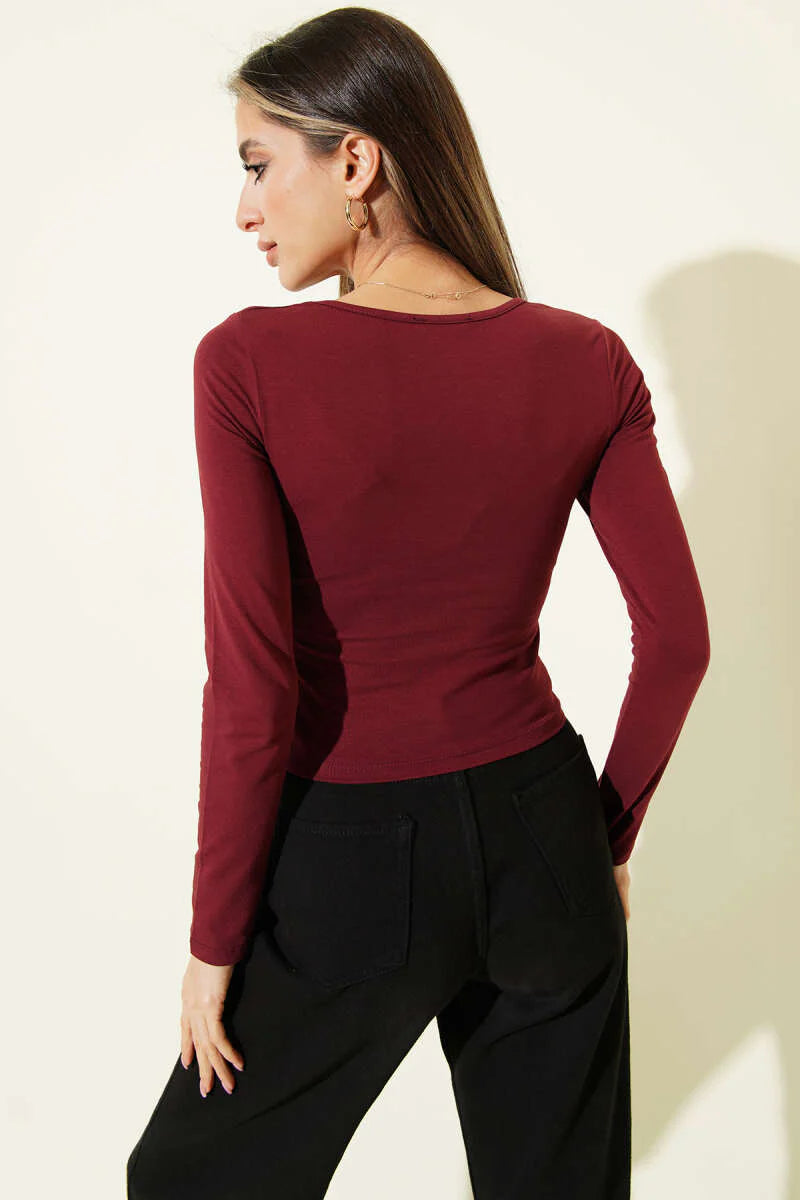 Langarmbluse mit eckigem Ausschnitt