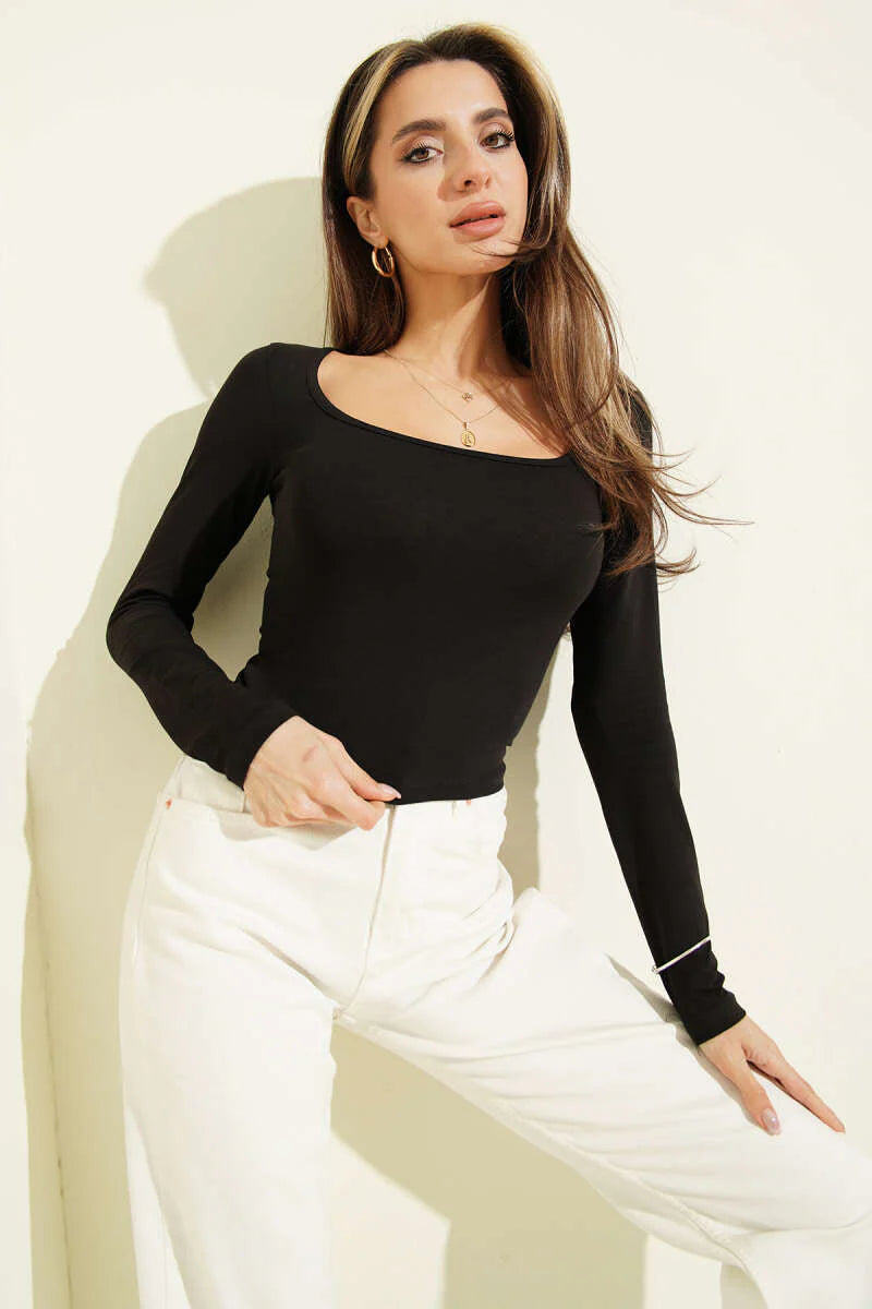 Langarmbluse mit eckigem Ausschnitt