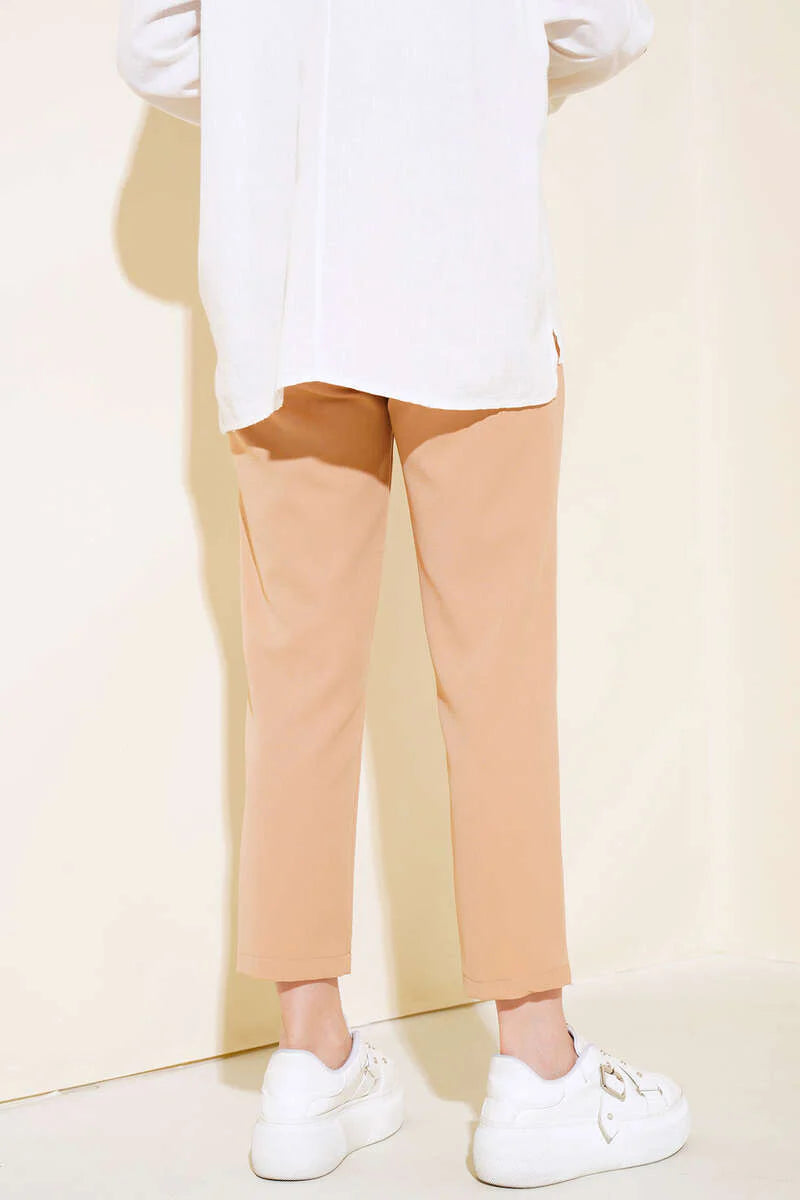 Stoffhose mit Gürtelschlaufen