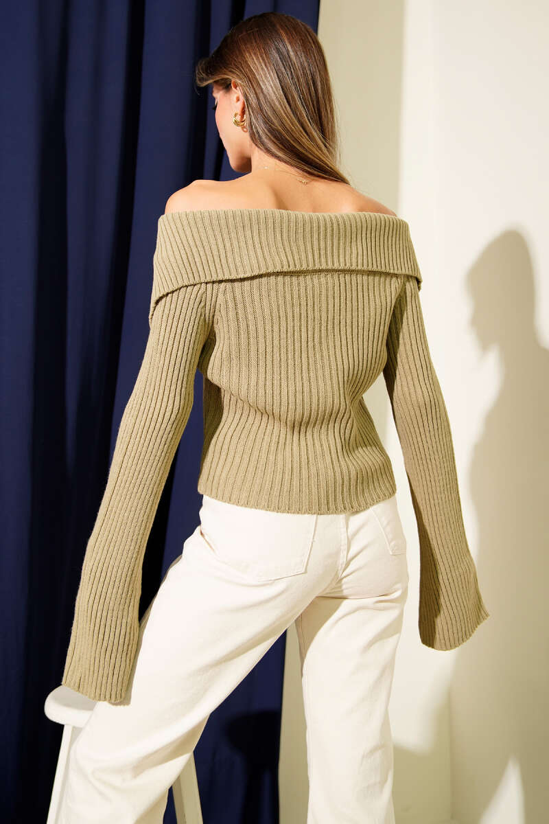 Strickjacke mit Madonna-Kragen und Reißverschluss